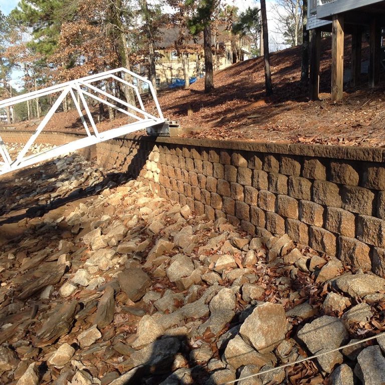 Retaining-Wall-Featured-960x960